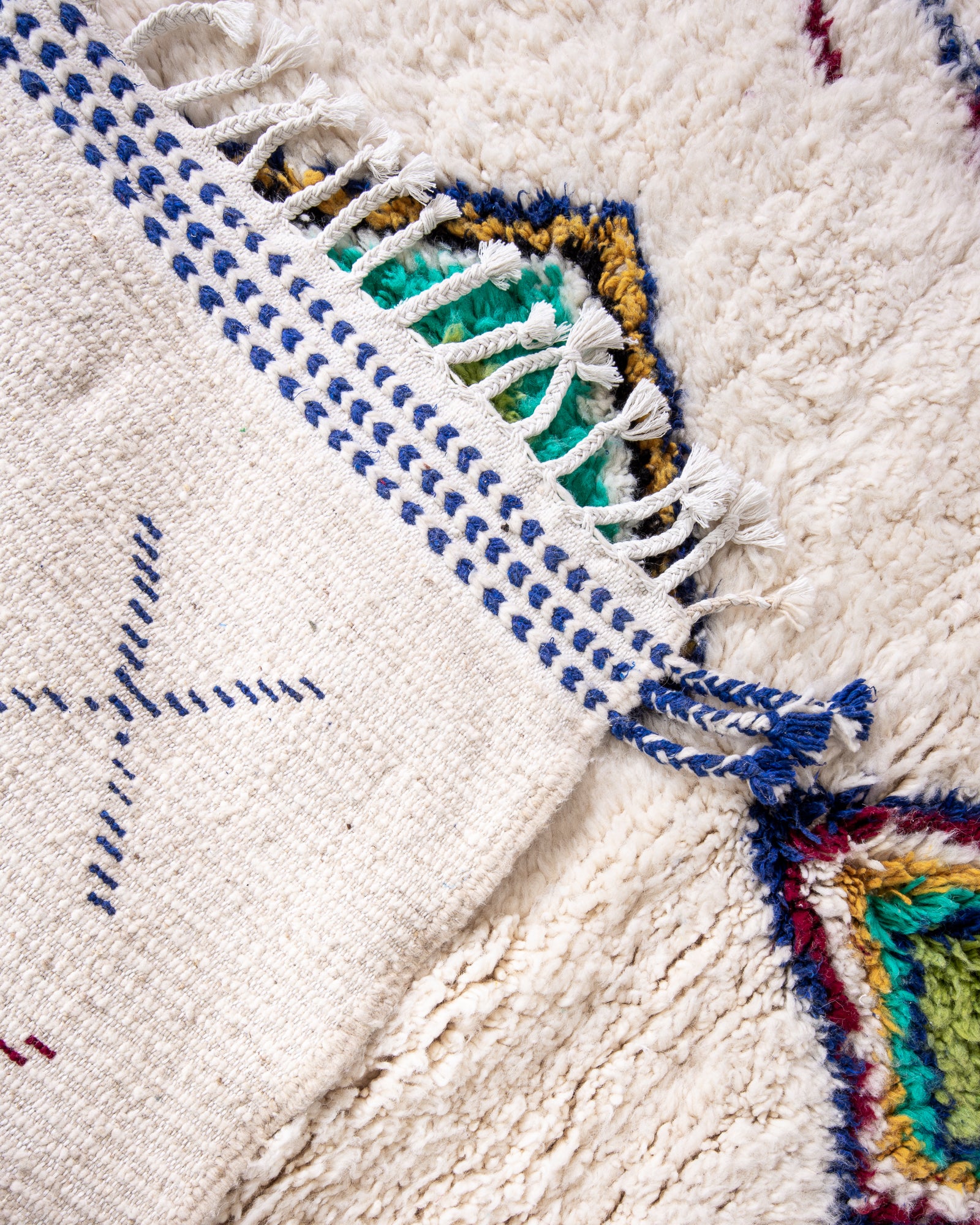 Modern designer handcrafted Berber rug from morocco Beniourain with beautiful colors and patterns