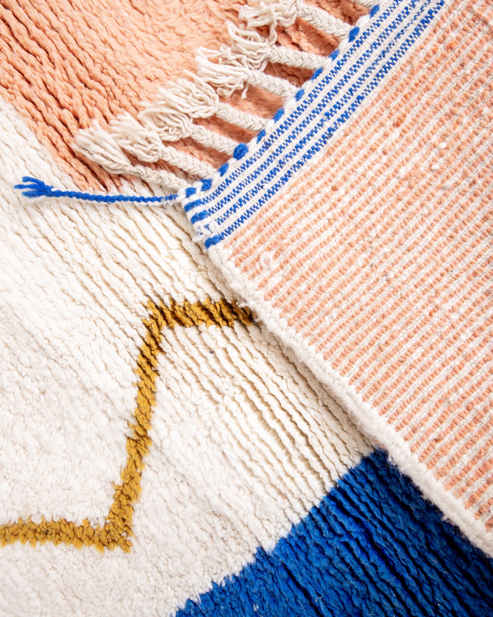 Modern designer handcrafted Berber rug from morocco Beniourain with beautiful colors and patterns