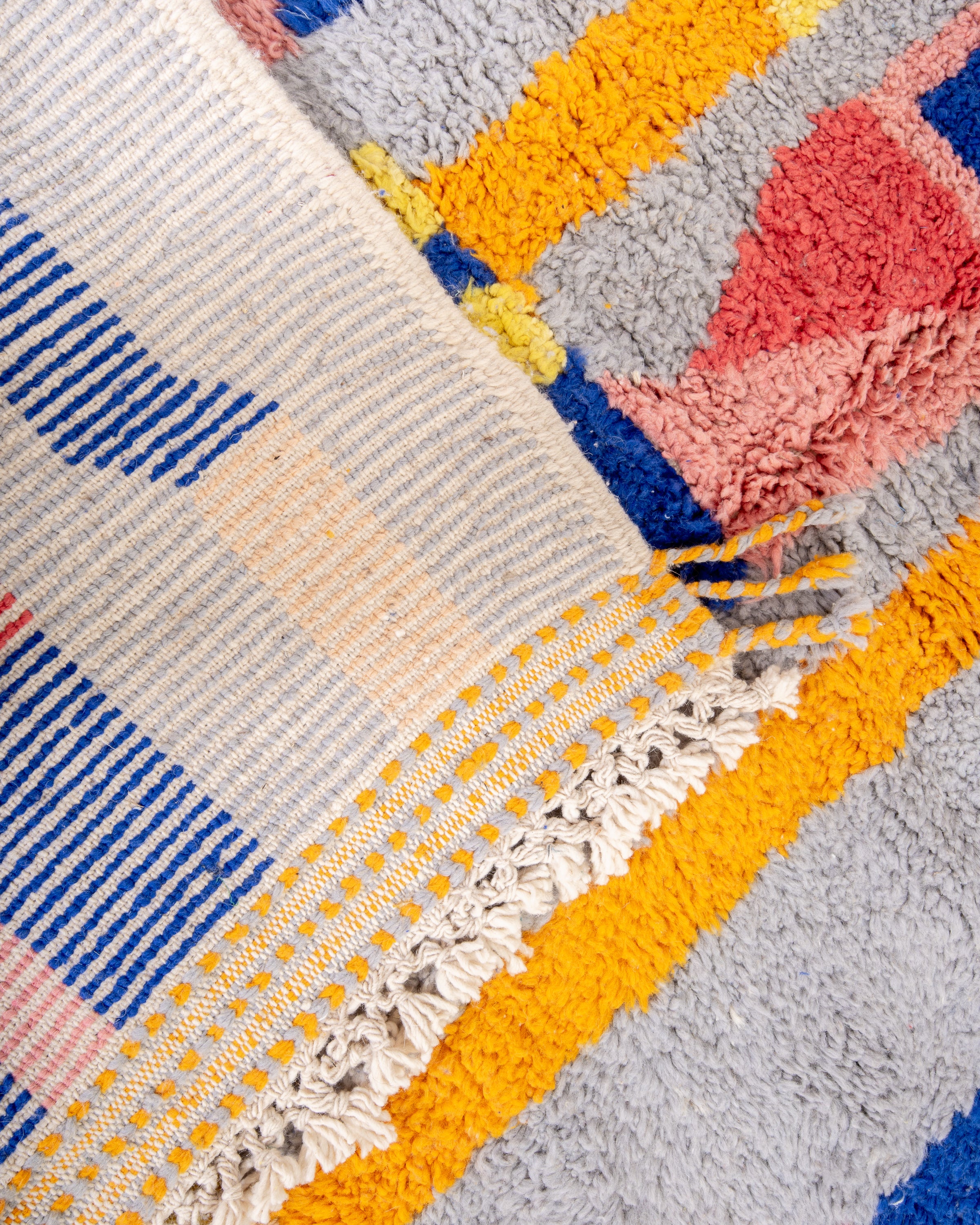 Modern designer handcrafted Berber rug from morocco Beniourain with beautiful colors and patterns