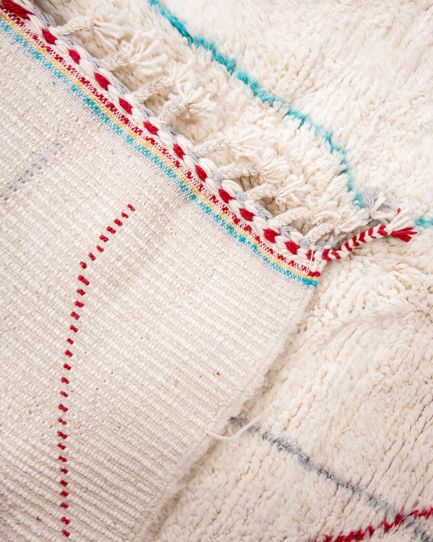 Modern designer handcrafted Berber rug from morocco Beniourain with beautiful colors and patterns