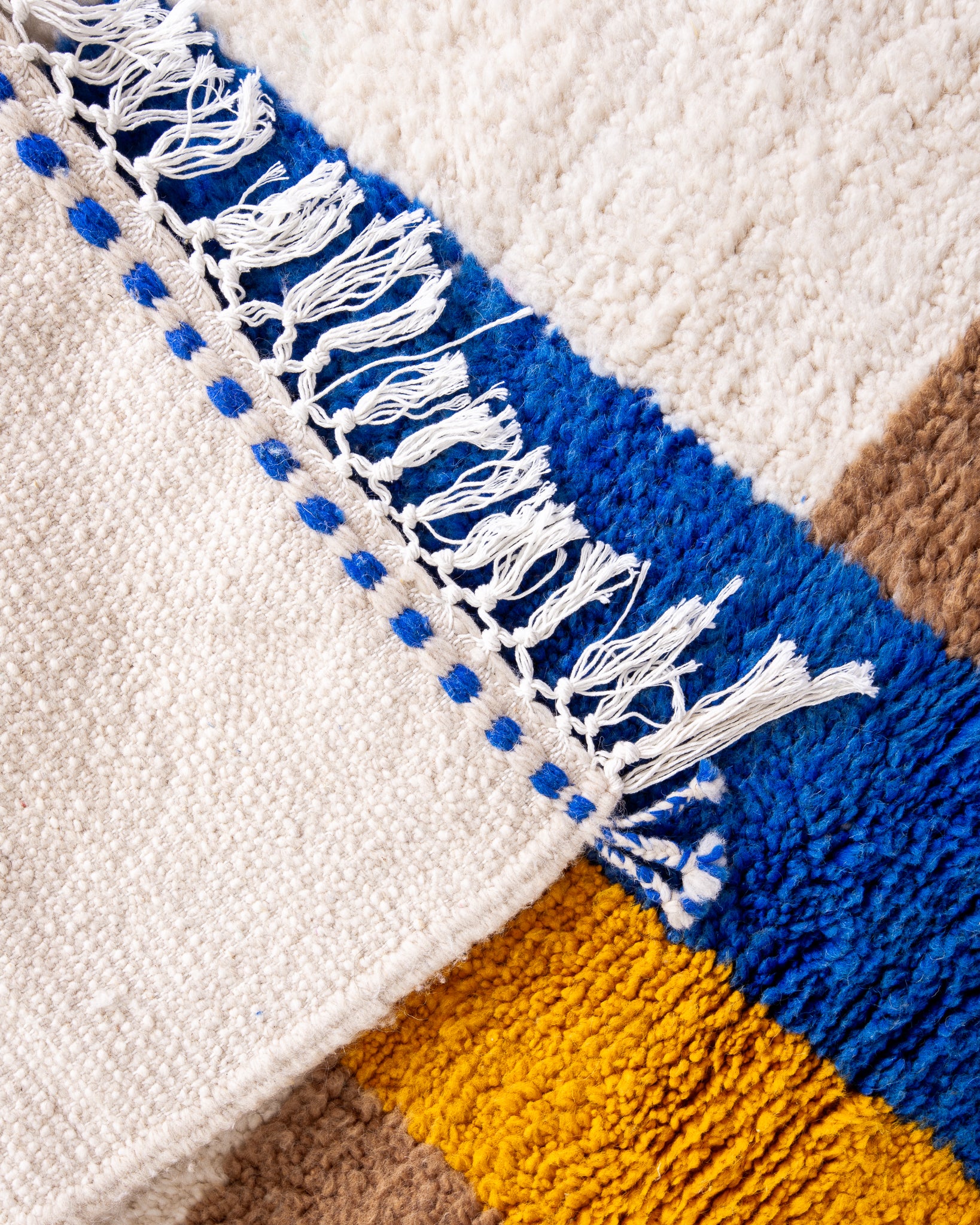 Modern designer handcrafted Berber rug from morocco Beniourain with beautiful colors and patterns