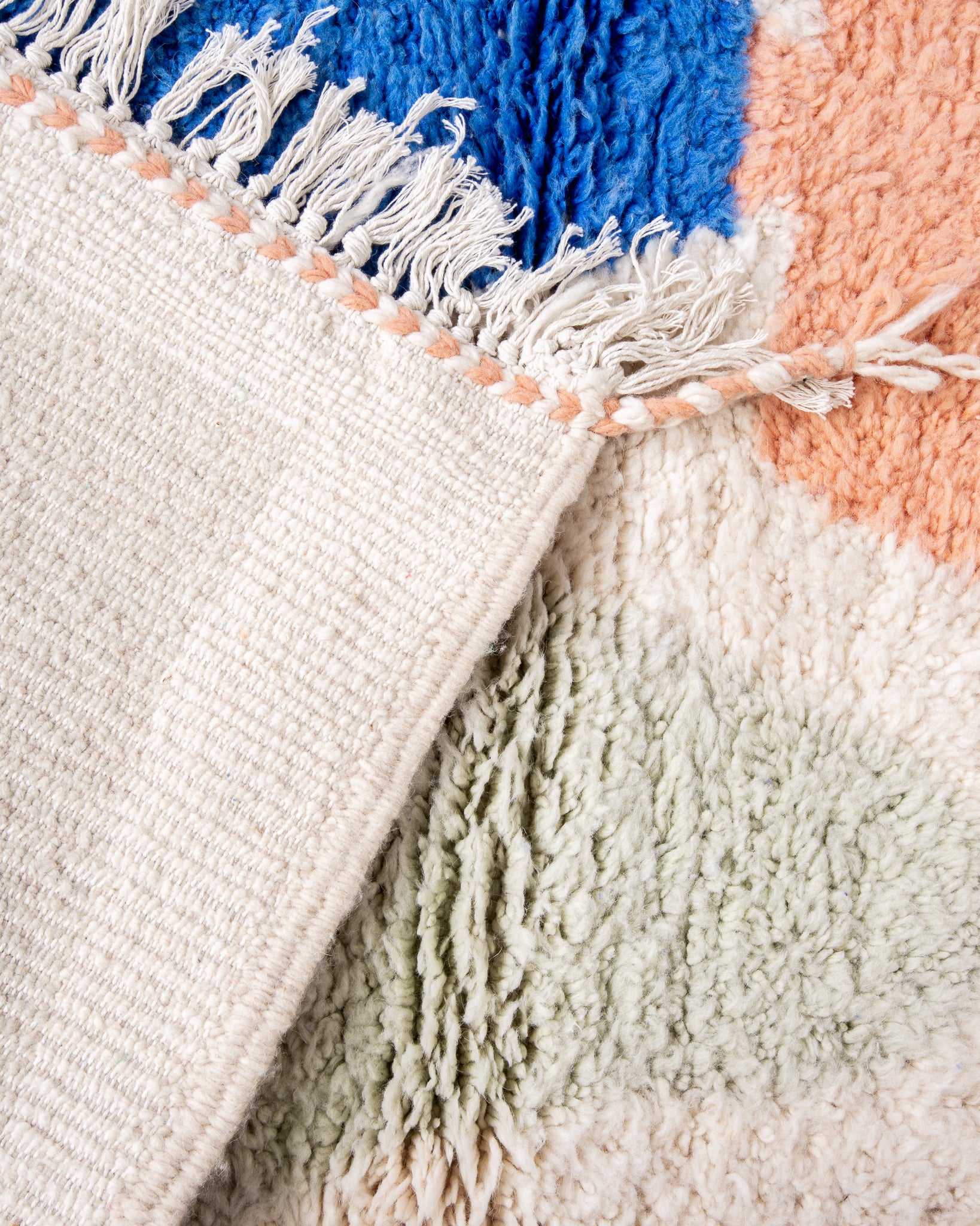 Modern designer handcrafted Berber rug from morocco Beniourain with beautiful colors and patterns