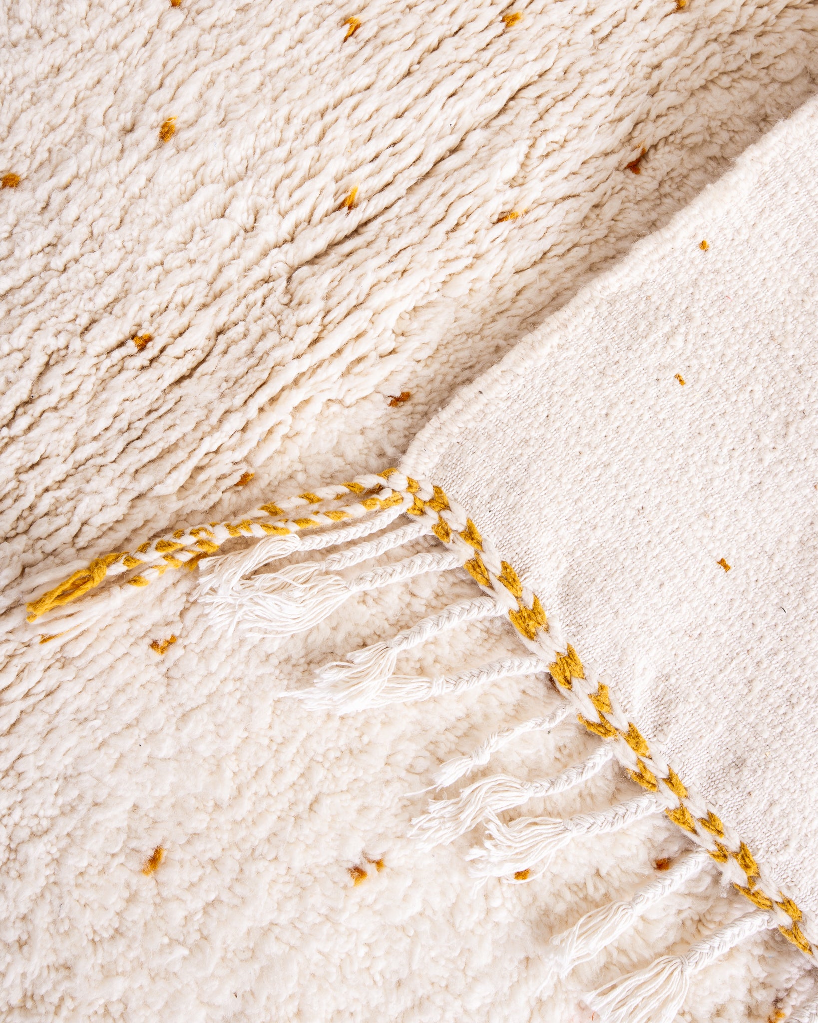 Modern designer handcrafted Berber rug from morocco Beniourain with beautiful colors and patterns