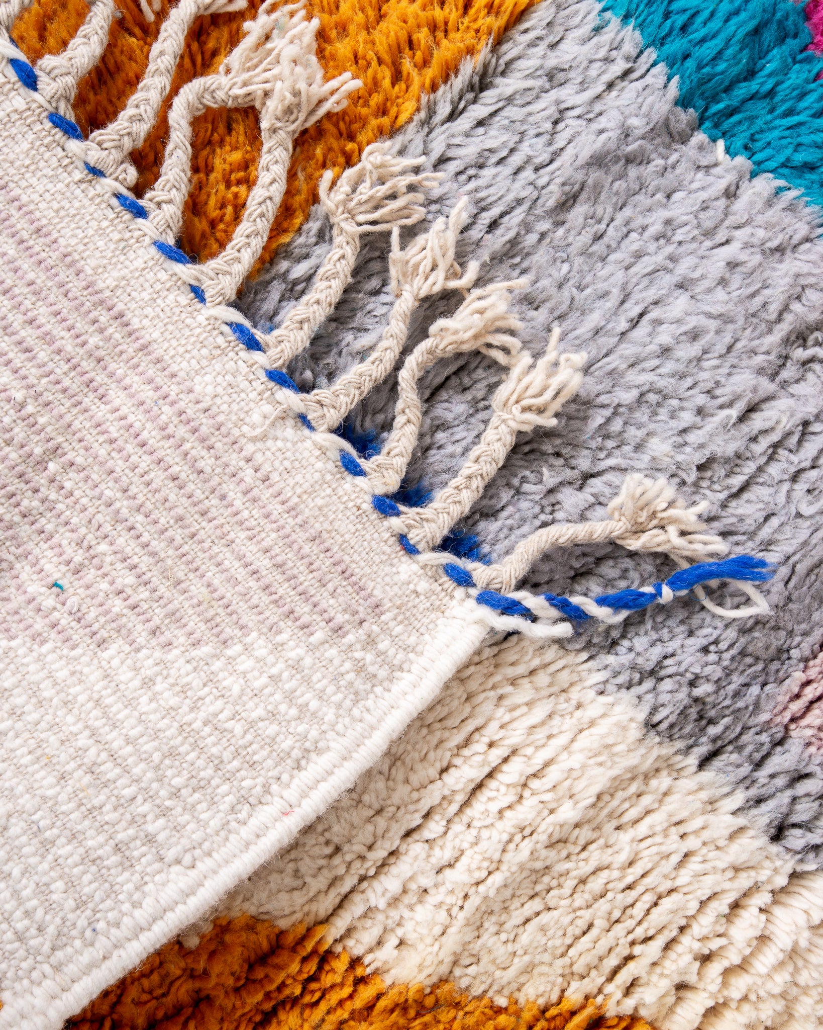 Modern designer handcrafted Berber rug from morocco Beniourain with beautiful colors and patterns