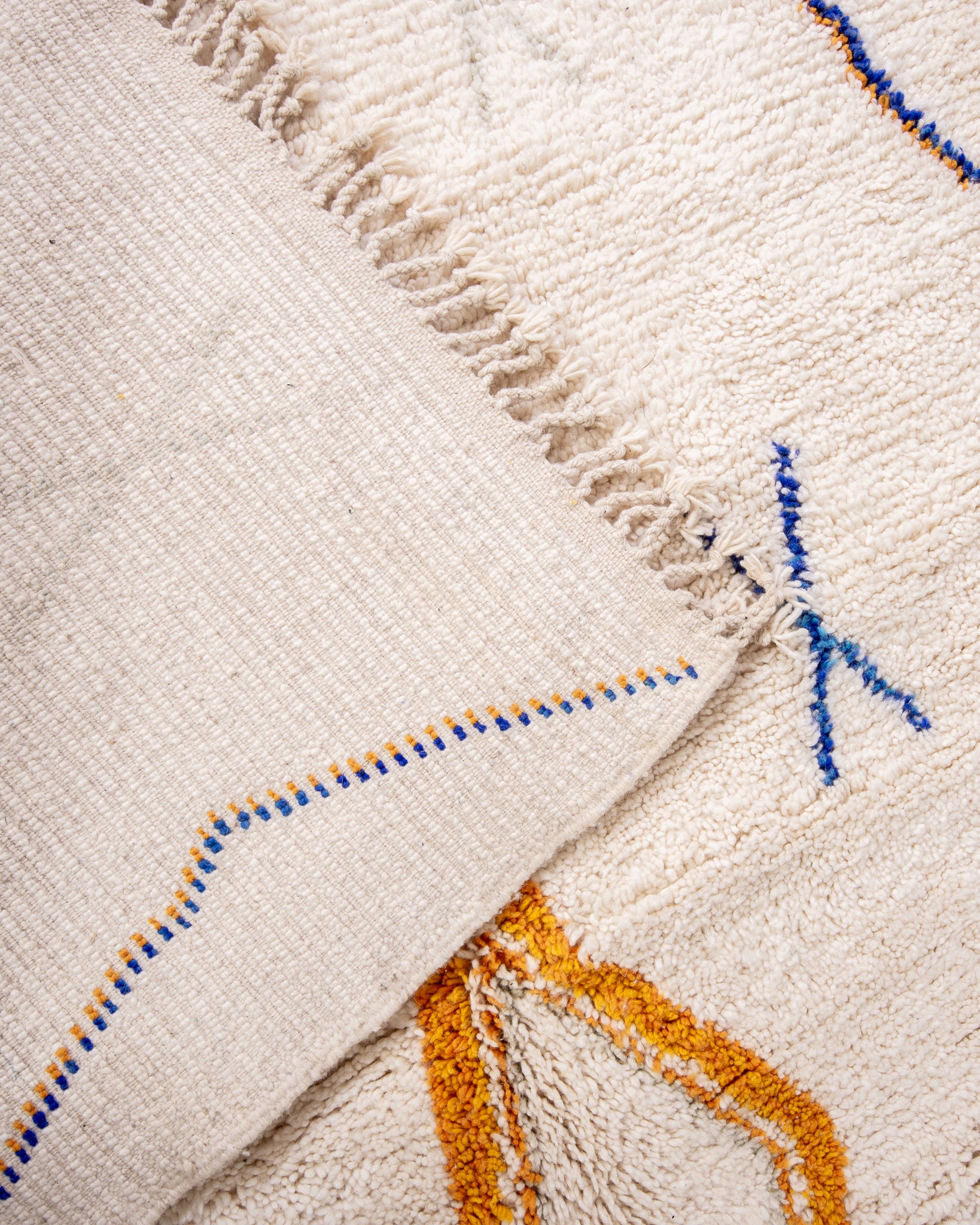 Modern designer handcrafted Berber rug from morocco Beniourain with beautiful colors and patterns