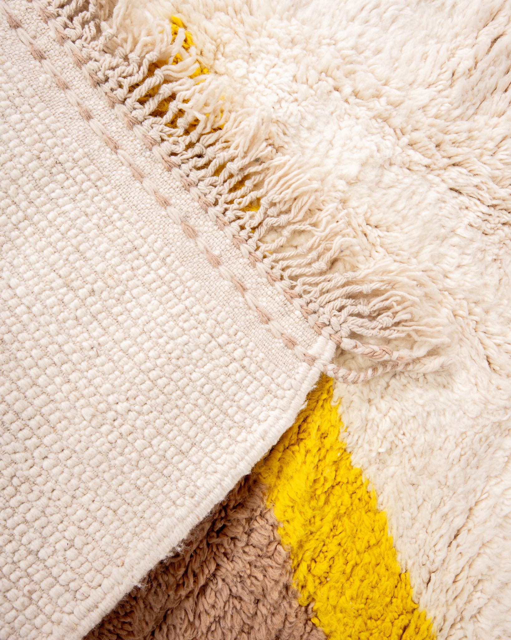 Modern designer handcrafted Berber rug from morocco Beniourain with beautiful colors and patterns