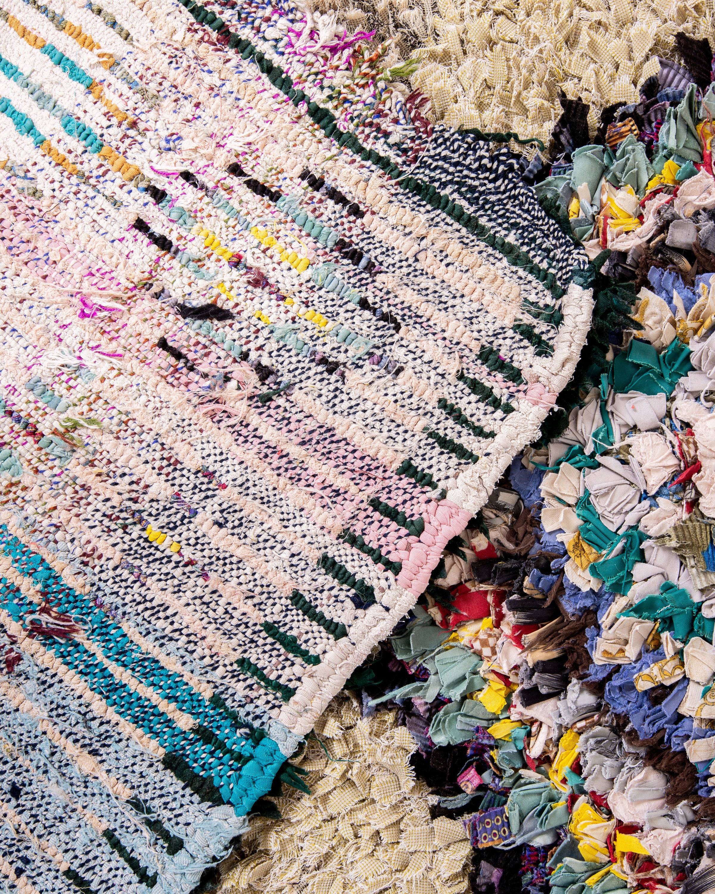 Modern designer handcrafted Berber rug from morocco Beniourain with beautiful colors and patterns