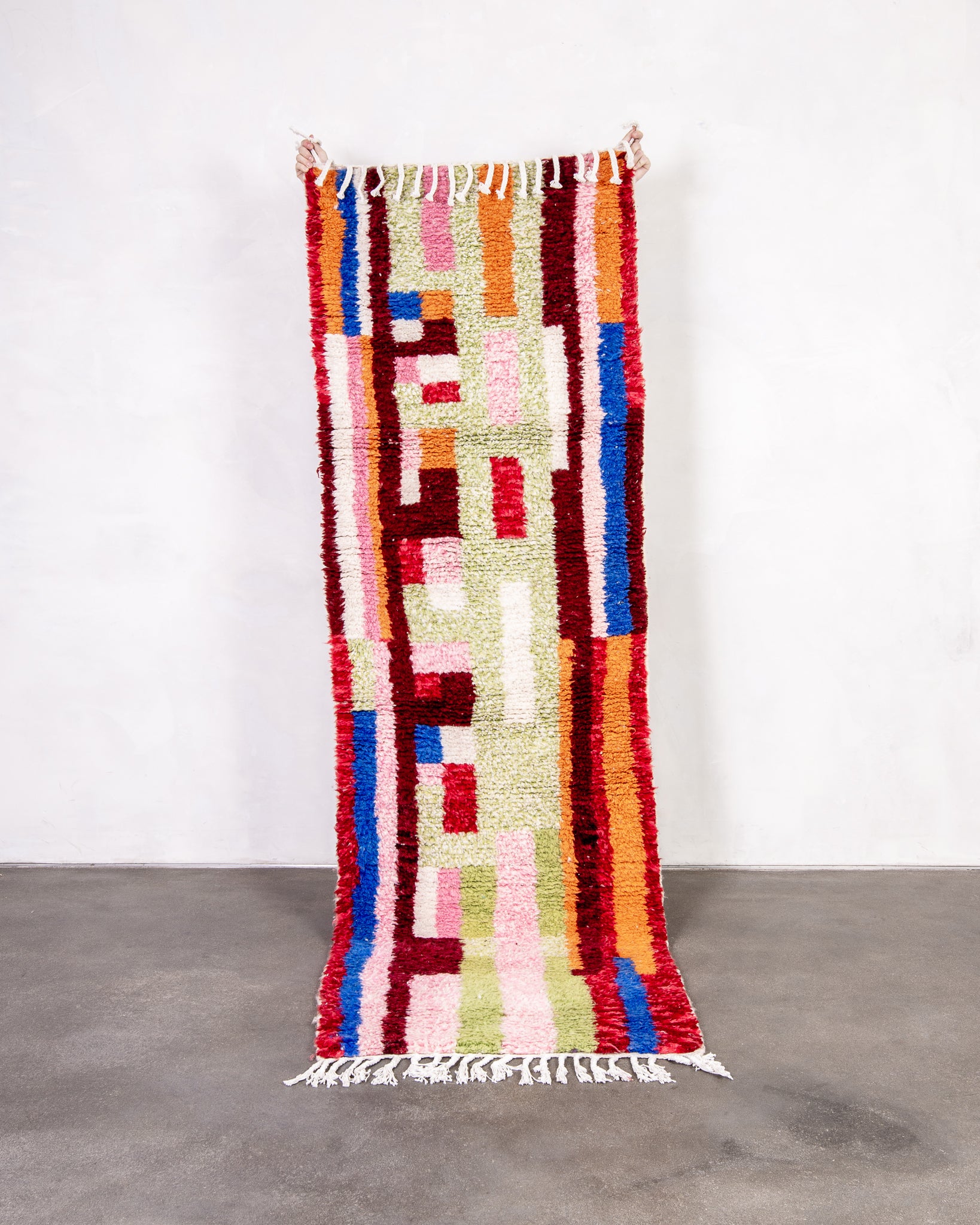 Modern designer handcrafted Berber rug from morocco Beniourain with beautiful colors and patterns