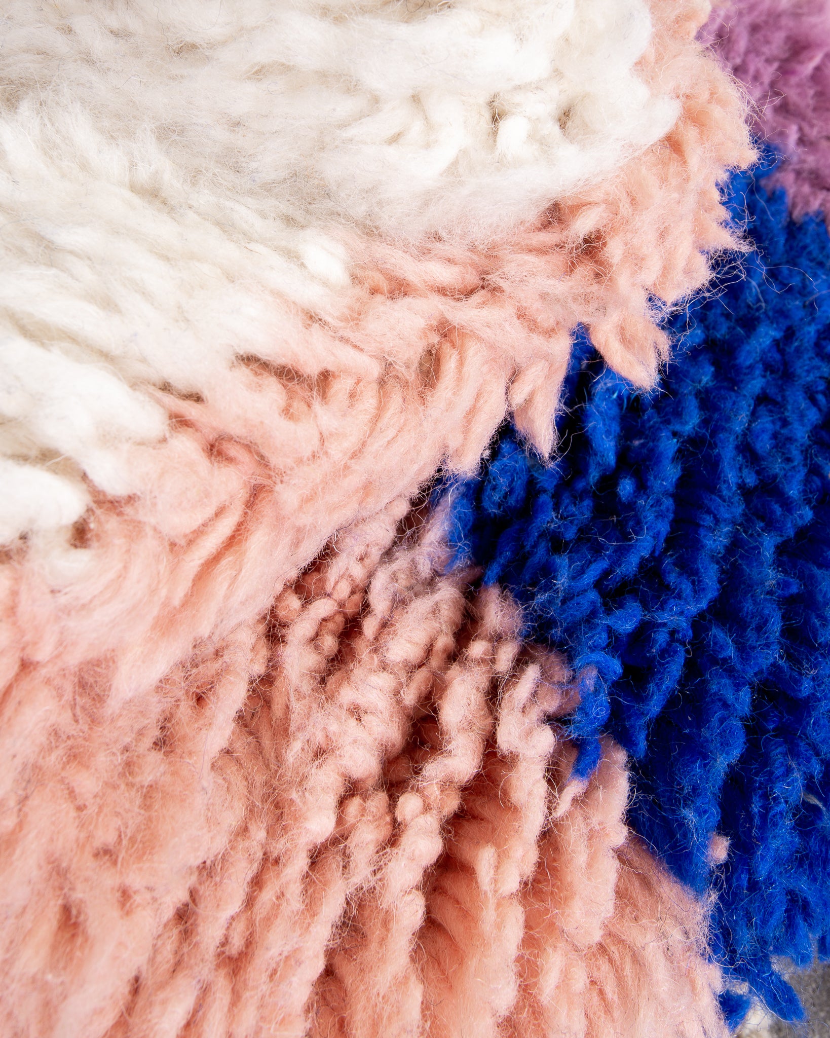 Modern designer handcrafted Berber rug from morocco Beniourain with beautiful colors and patterns