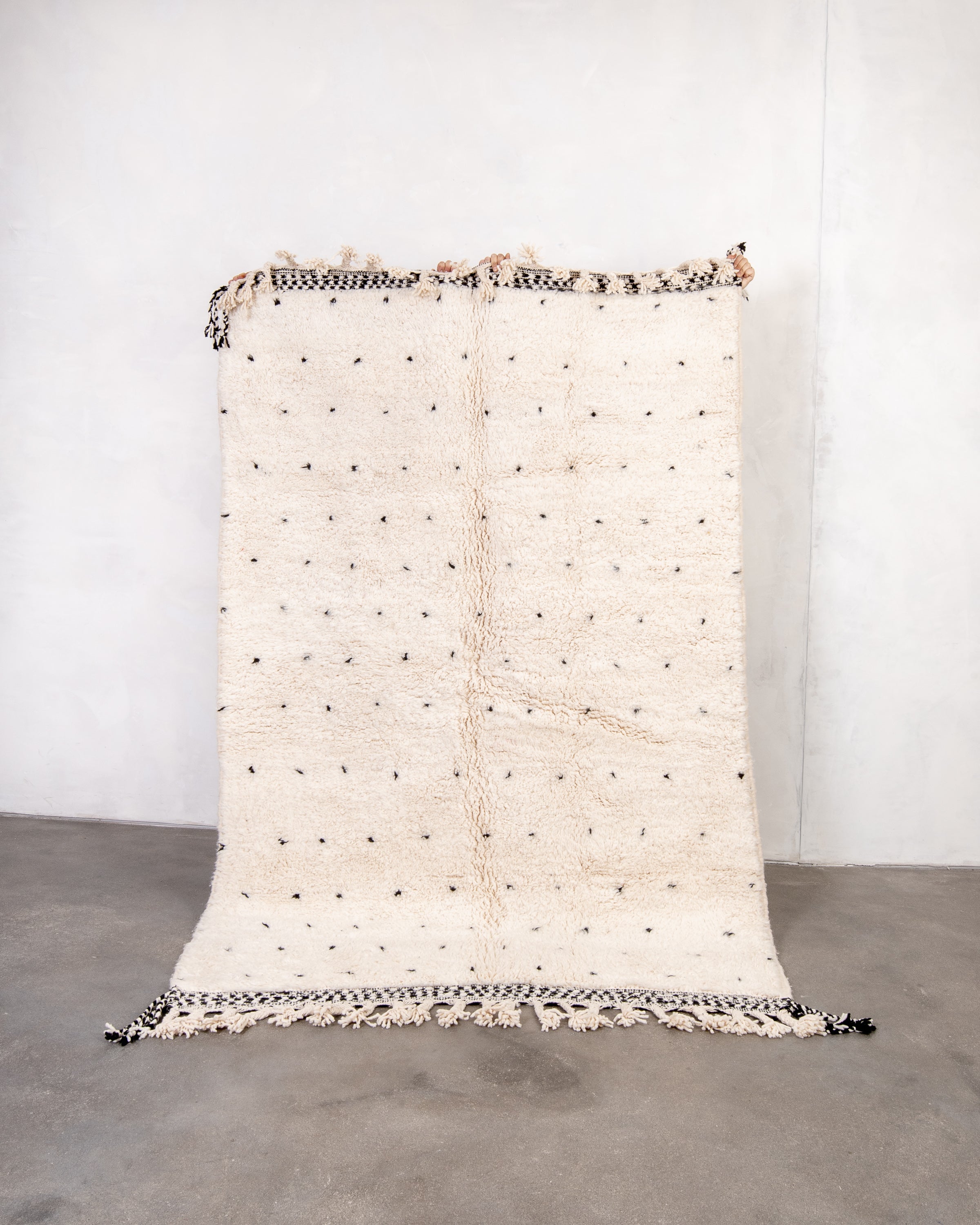 Modern designer handcrafted Berber rug from morocco Beniourain with beautiful colors and patterns