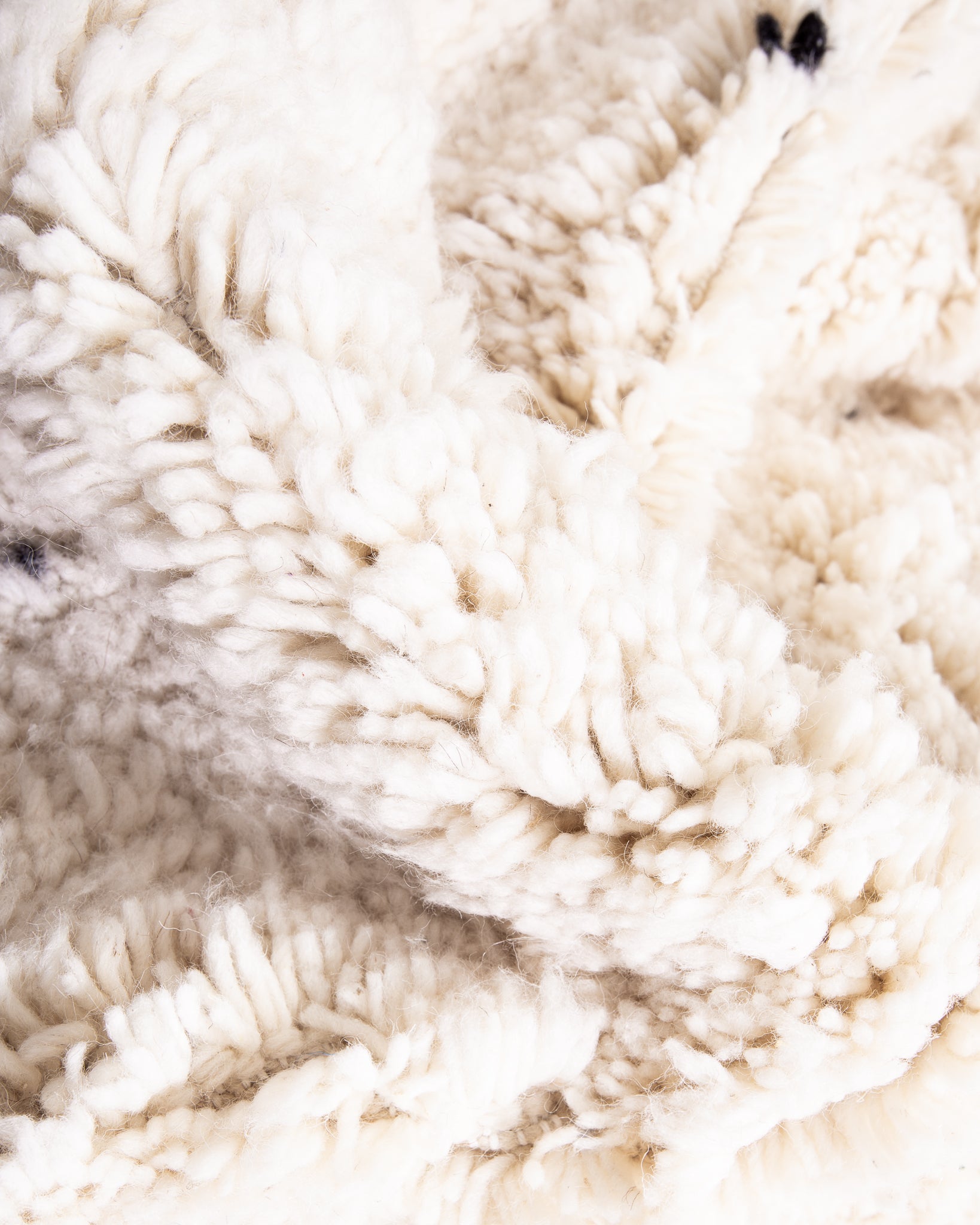 Modern designer handcrafted Berber rug from morocco Beniourain with beautiful colors and patterns