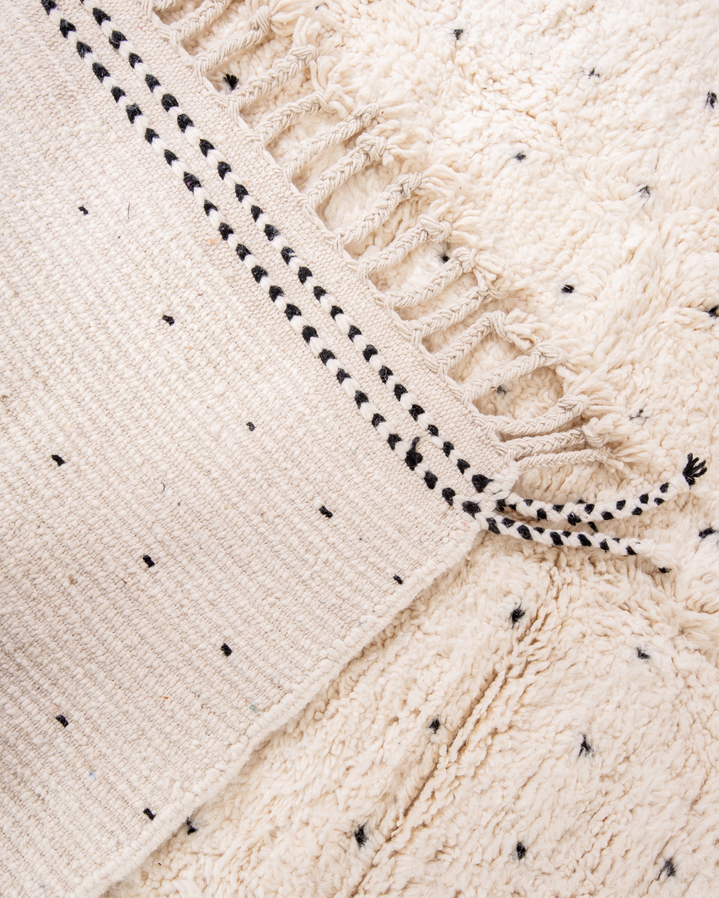 Modern designer handcrafted Berber rug from morocco Beniourain with beautiful colors and patterns