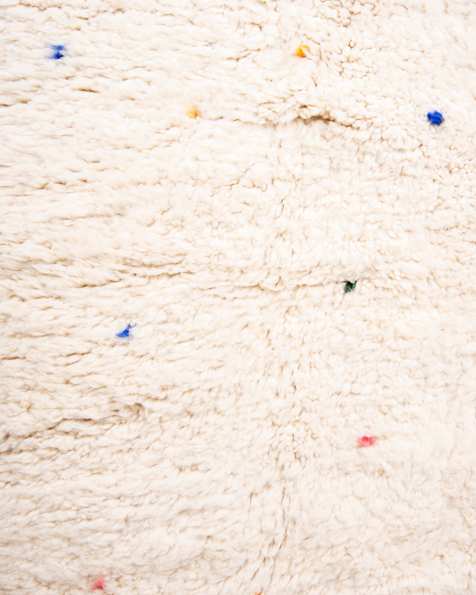 Modern designer handcrafted Berber rug from morocco Beniourain with beautiful colors and patterns