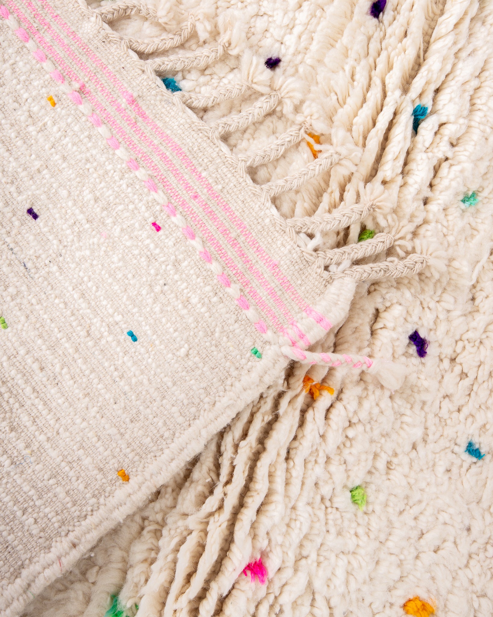 Modern designer handcrafted Berber rug from morocco Beniourain with beautiful colors and patterns