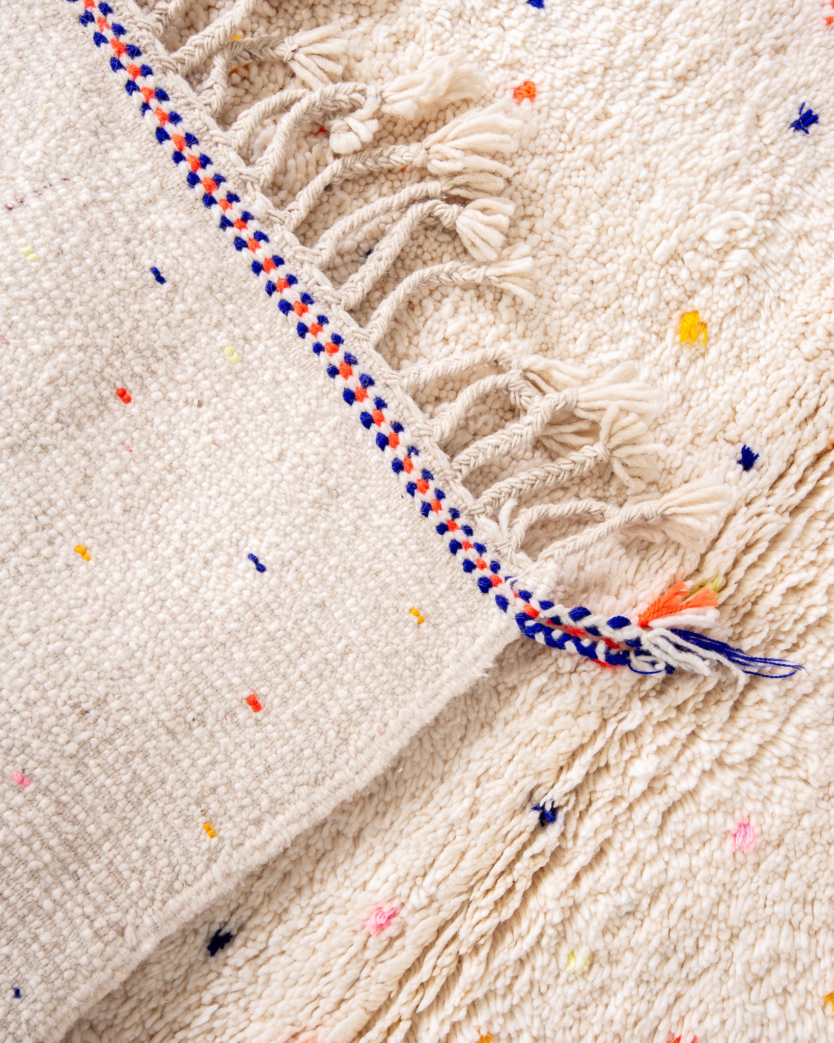 Modern designer handcrafted Berber rug from morocco Beniourain with beautiful colors and patterns