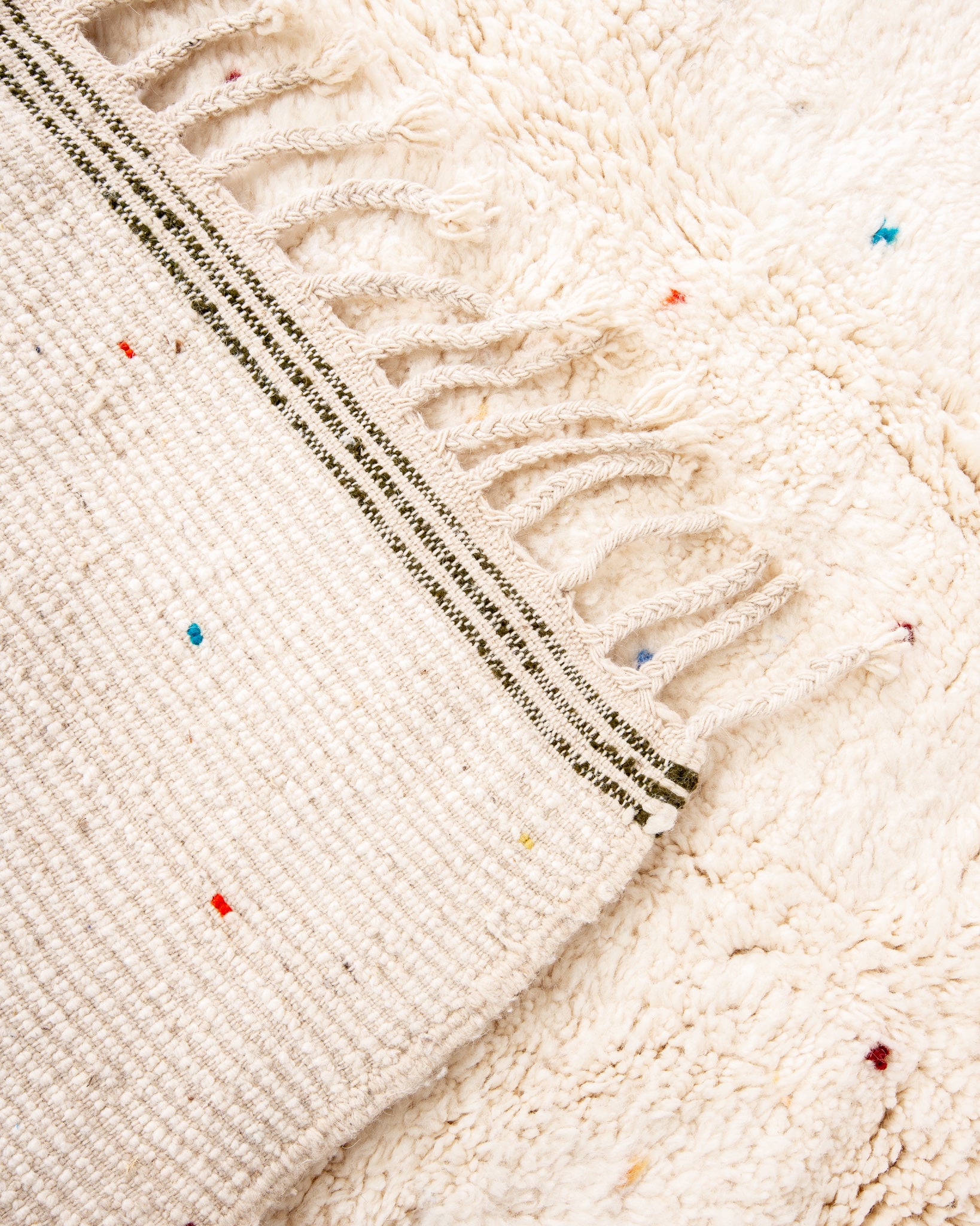 Modern designer handcrafted Berber rug from morocco Beniourain with beautiful colors and patterns