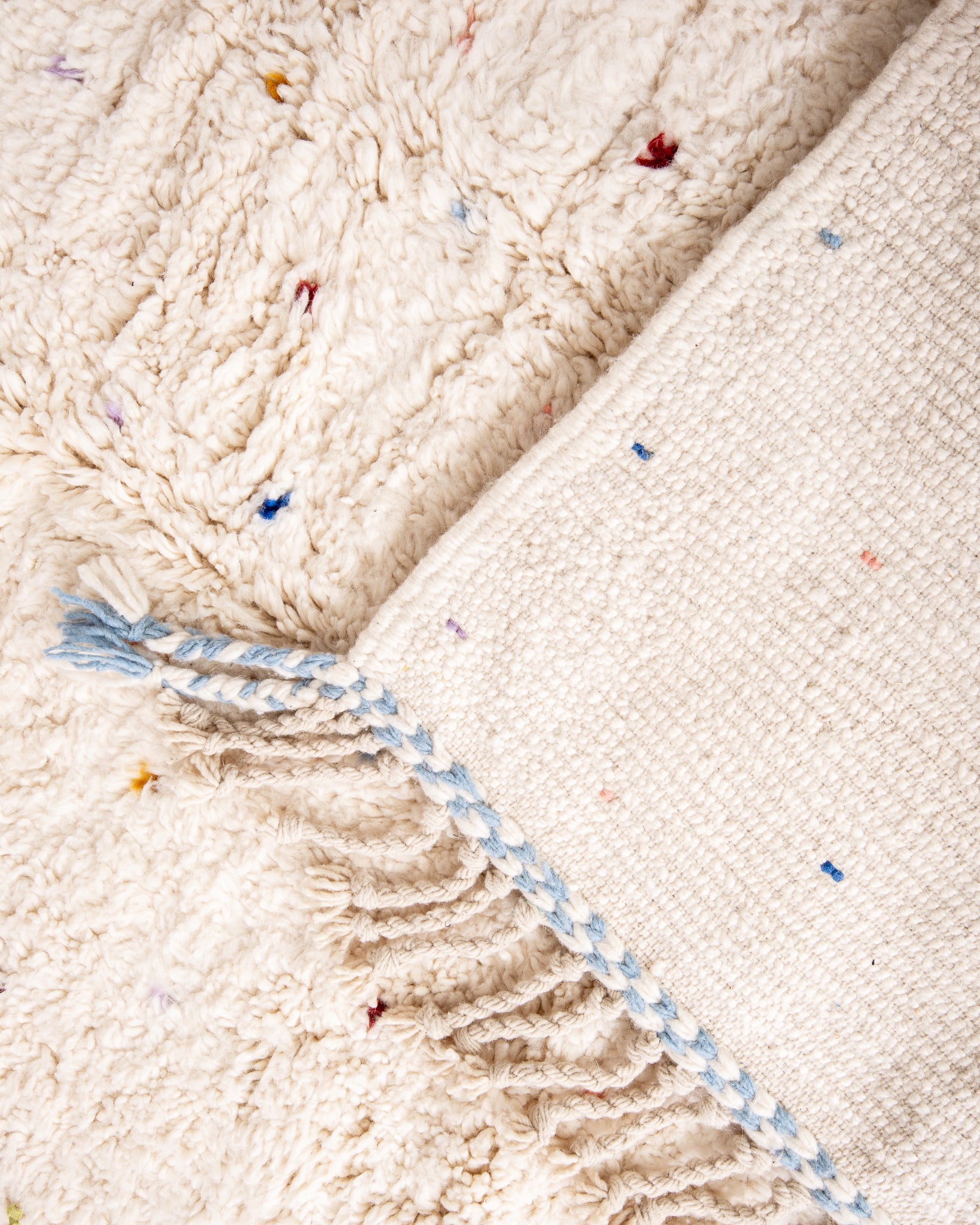 Modern designer handcrafted Berber rug from morocco Beniourain with beautiful colors and patterns