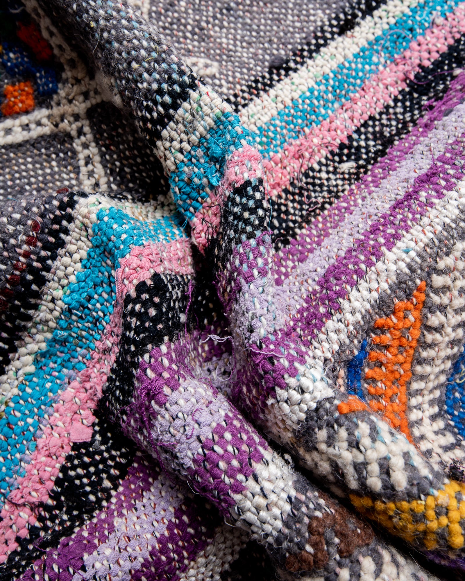 Modern, designer, handcrafted Berber rug from Morocco. Kelim carpet with beautiful designs and robust flat weave. 100% wool.