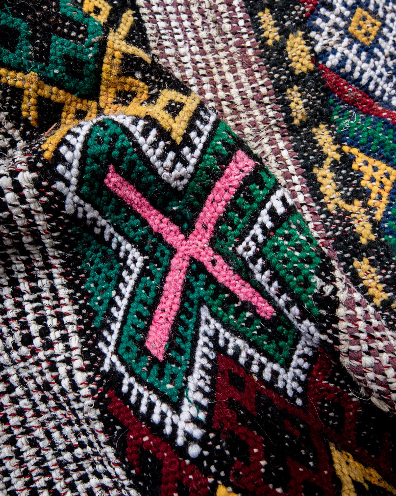 Modern, designer, handcrafted Berber rug from Morocco. Kelim carpet with beautiful designs and robust flat weave. 100% wool.