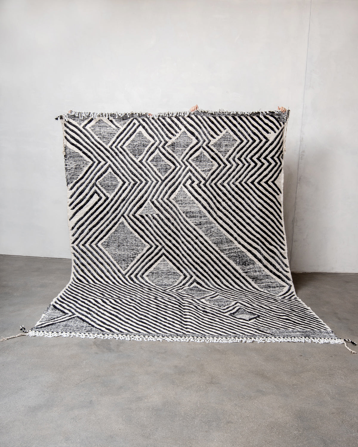 Modern, designer, handcrafted Berber rug from Morocco. Kelim carpet with beautiful designs and robust flat weave. 100% wool.