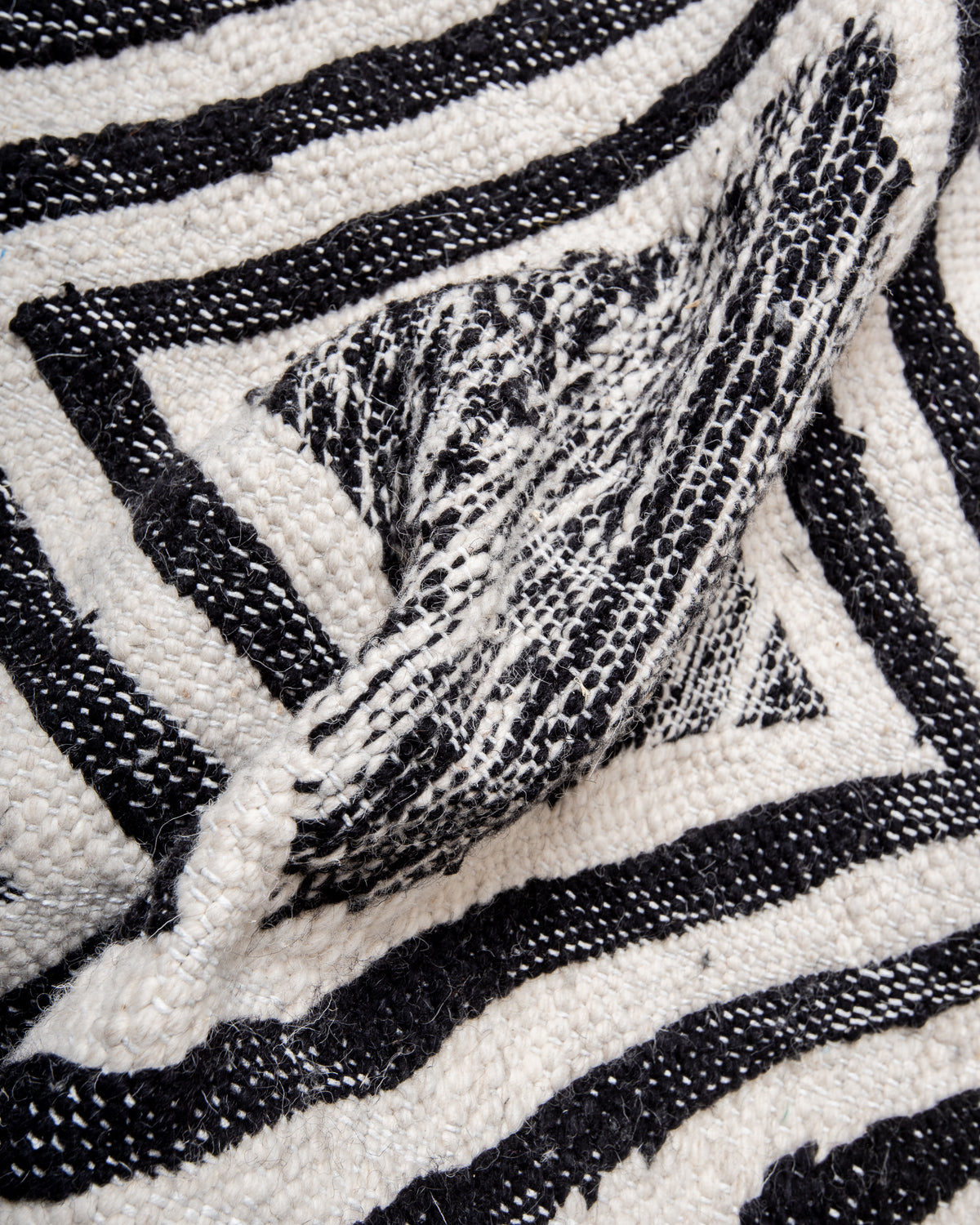 Modern, designer, handcrafted Berber rug from Morocco. Kelim carpet with beautiful designs and robust flat weave. 100% wool.