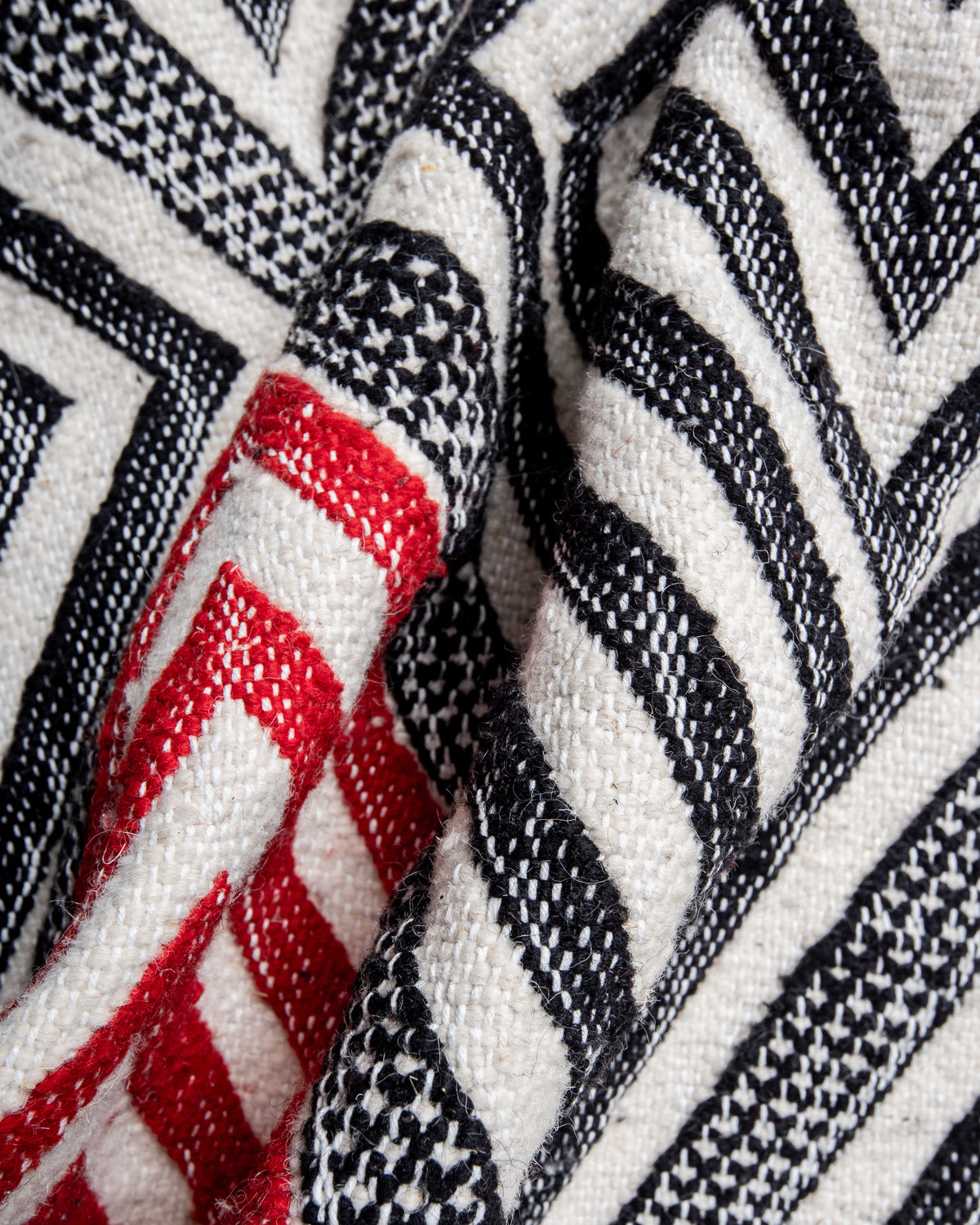 Modern, designer, handcrafted Berber rug from Morocco. Kelim carpet with beautiful designs and robust flat weave. 100% wool.