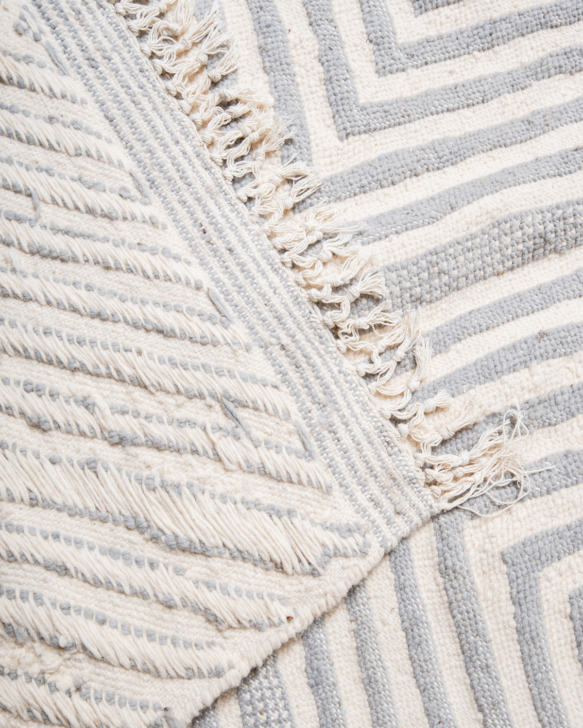 Modern, designer, handcrafted Berber rug from Morocco. Kelim carpet with beautiful designs and robust flat weave. 100% wool.