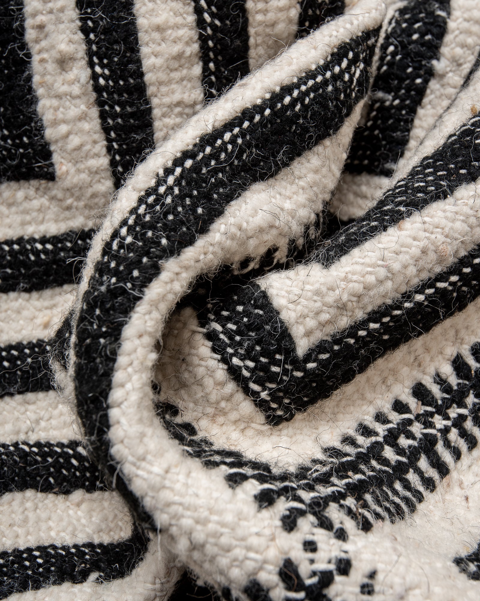 Modern, designer, handcrafted Berber rug from Morocco. Kelim carpet with beautiful designs and robust flat weave. 100% wool.