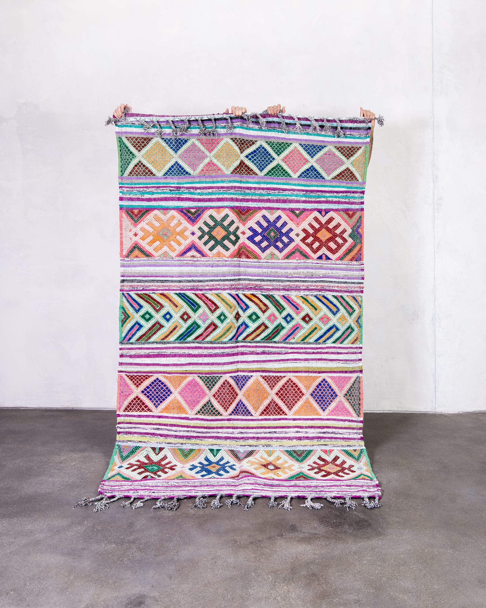 Modern designer handcrafted Berber rug from morocco Kelim with beautiful colors and patterns