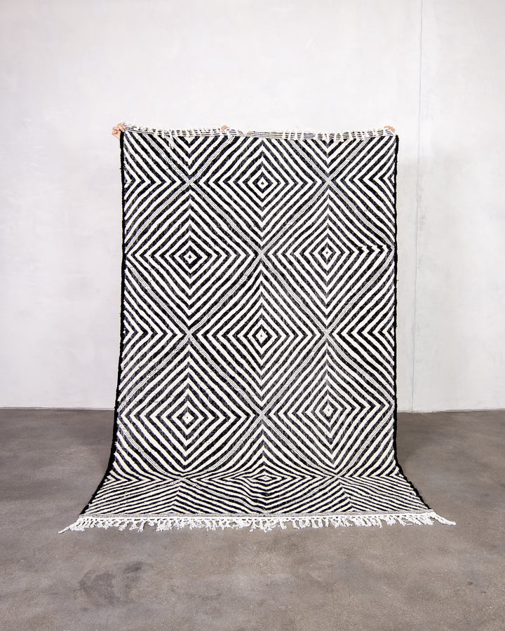 Modern designer handcrafted Berber rug from morocco Kelim with beautiful colors and patterns