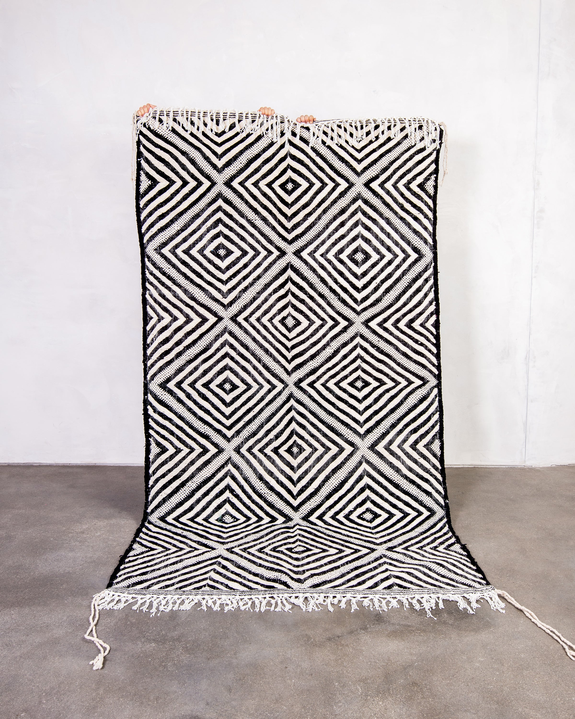 Modern designer handcrafted Berber rug from morocco Kelim with beautiful colors and patterns