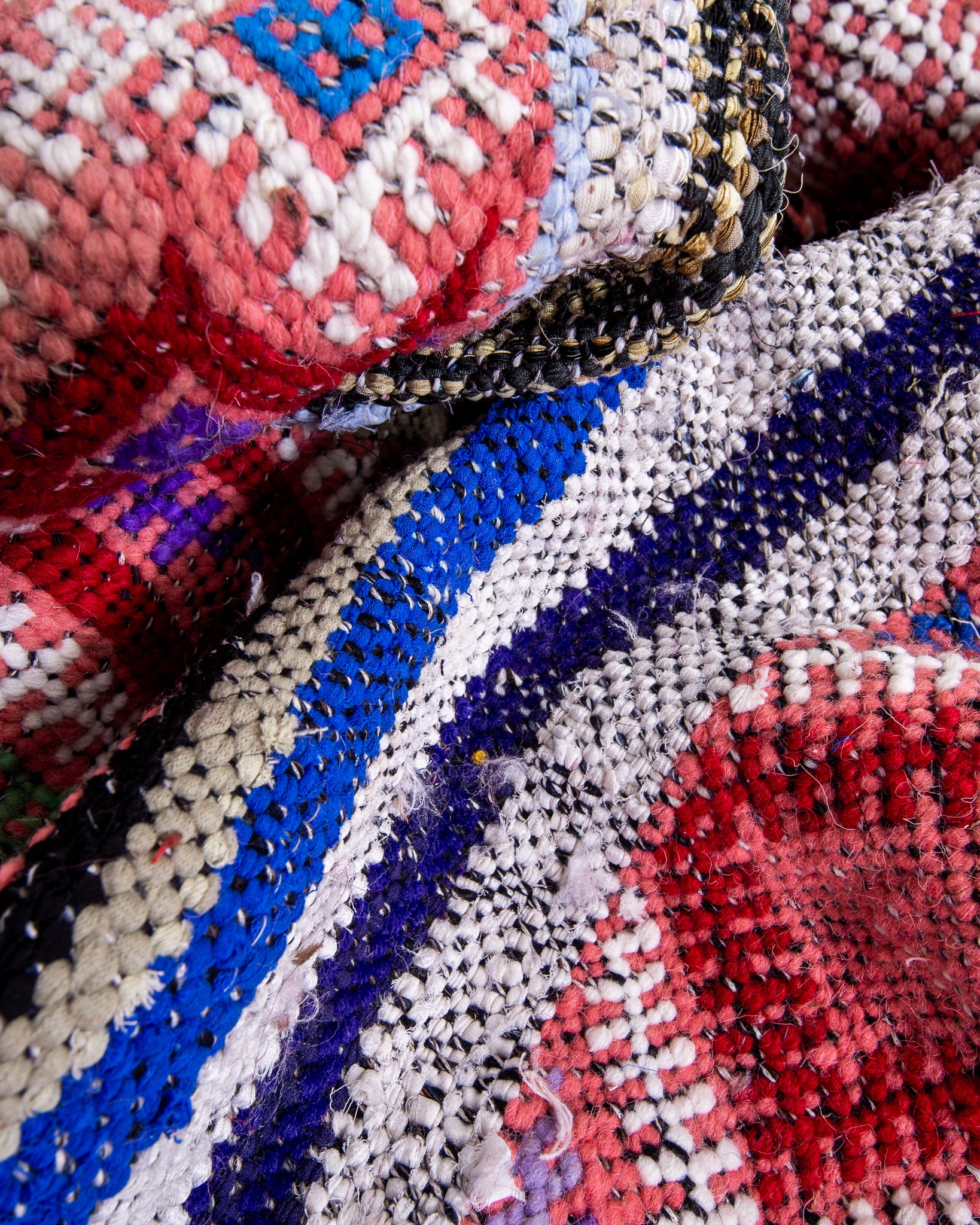 Modern designer handcrafted Berber rug from morocco Kelim with beautiful colors and patterns