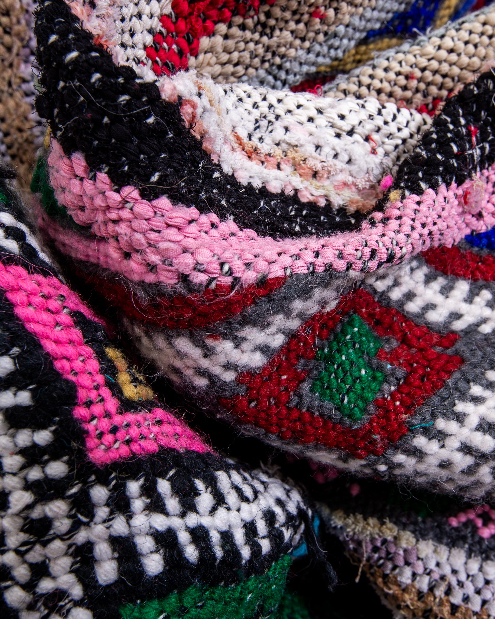 Modern designer handcrafted Berber rug from morocco Kelim with beautiful colors and patterns