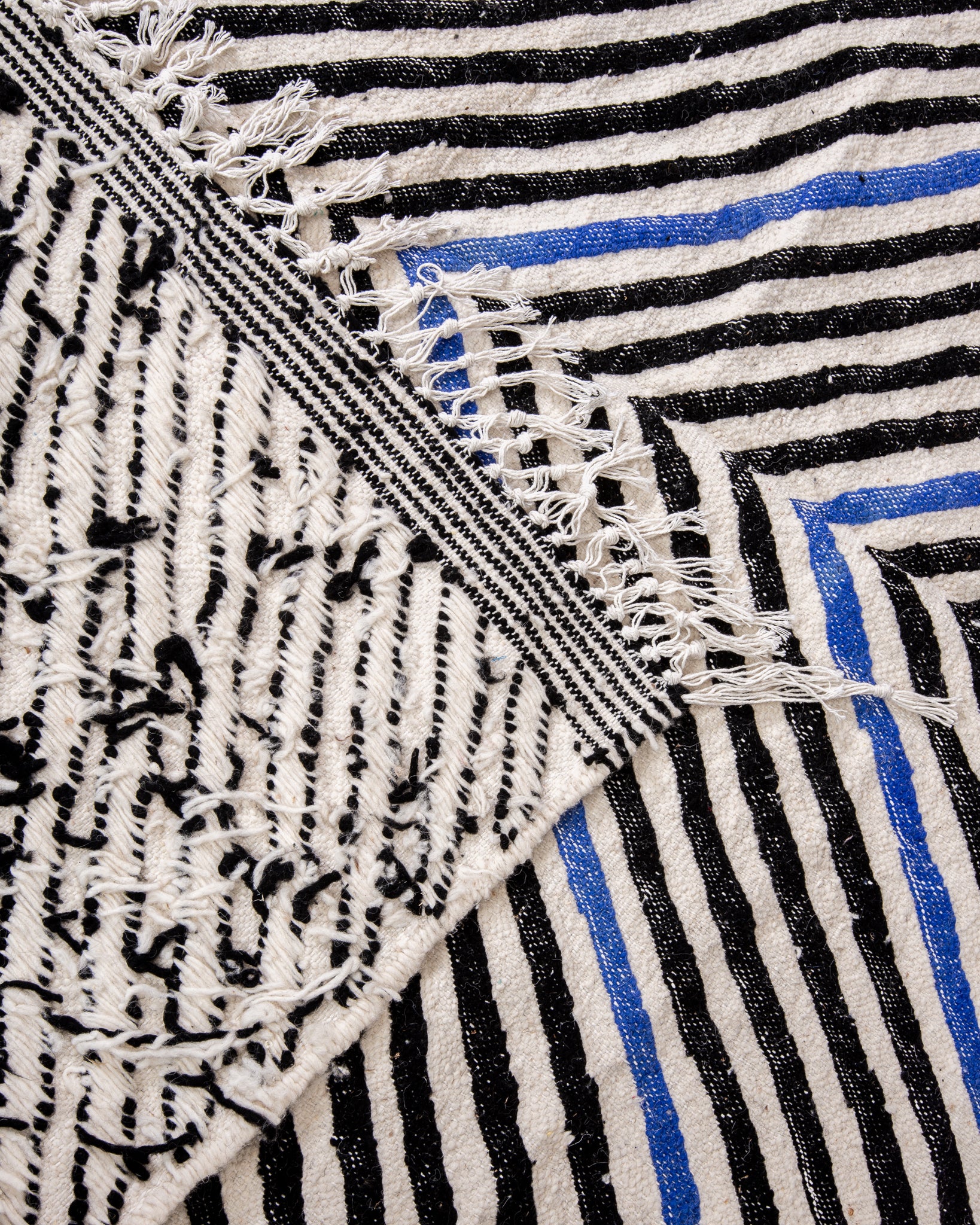 Modern designer handcrafted Berber rug from morocco Kelim with beautiful colors and patterns
