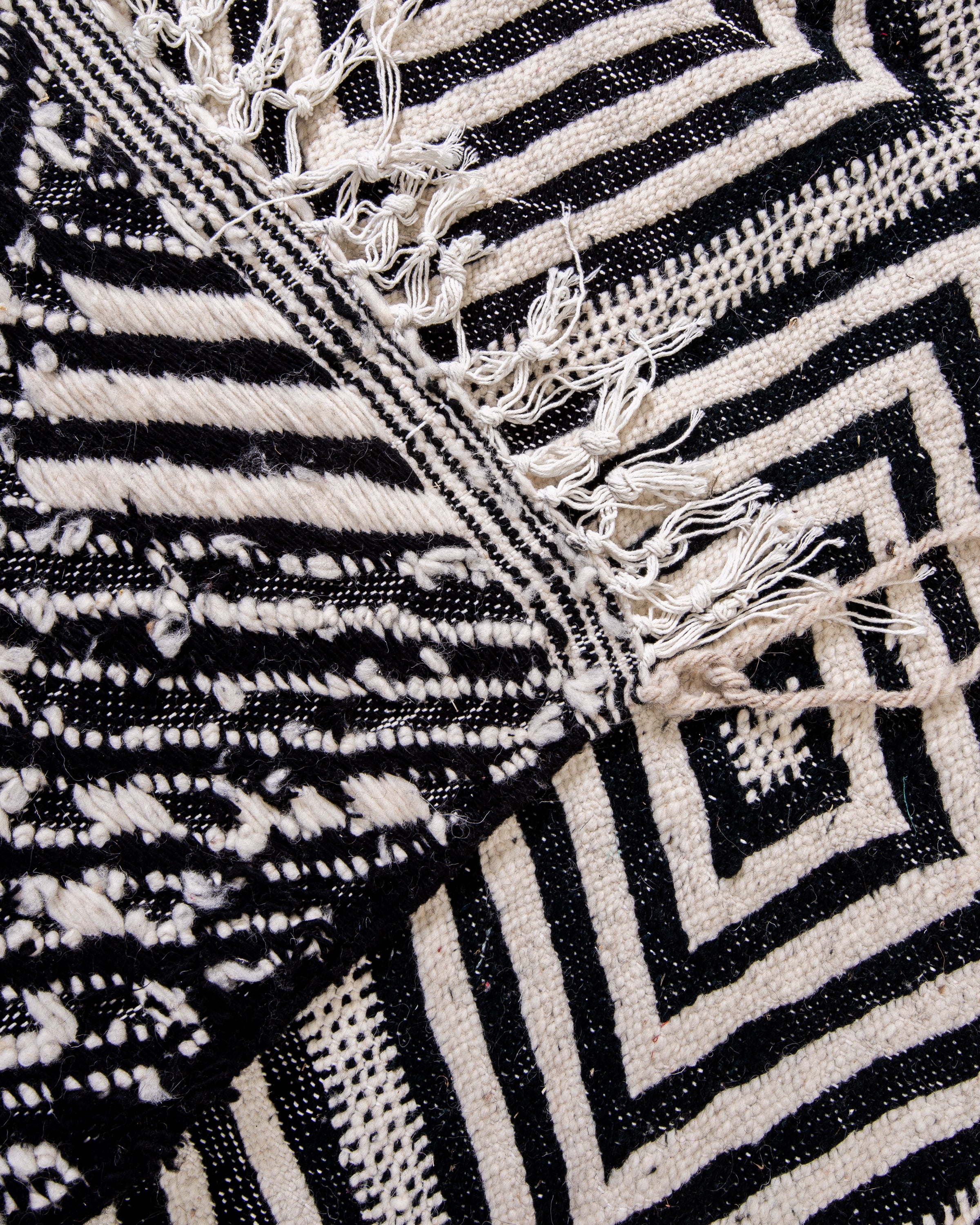 Modern designer handcrafted Berber rug from morocco Kelim with beautiful colors and patterns