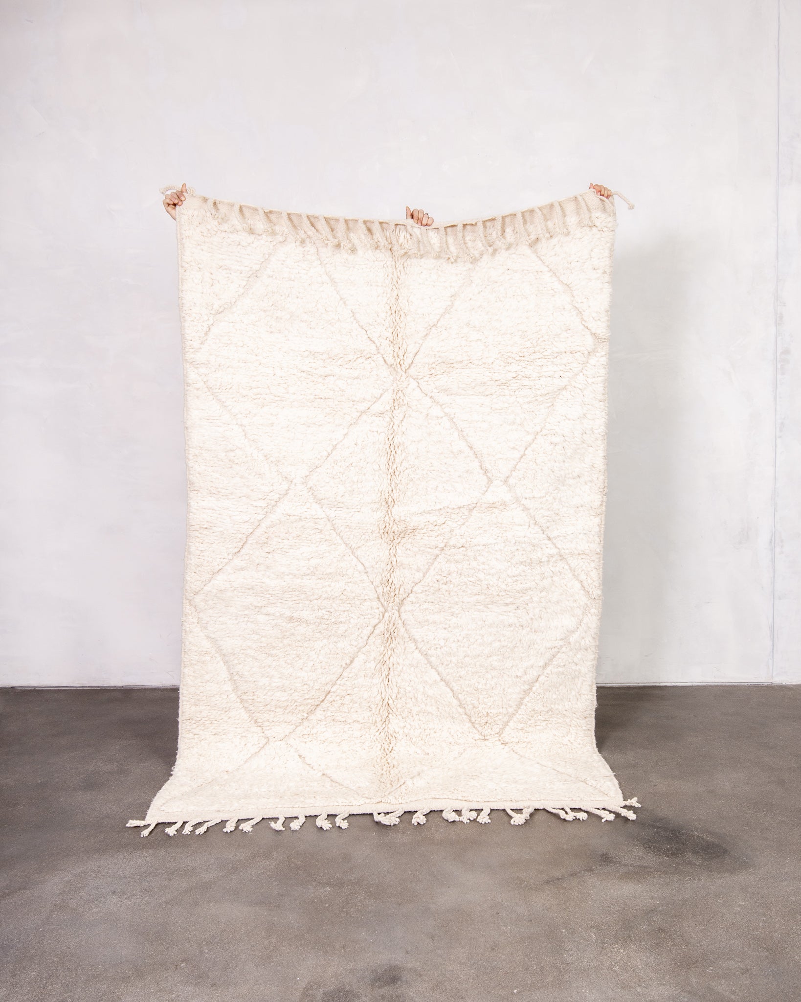 Modern designer handcrafted Berber rug from morocco Beniourain with beautiful colors and patterns