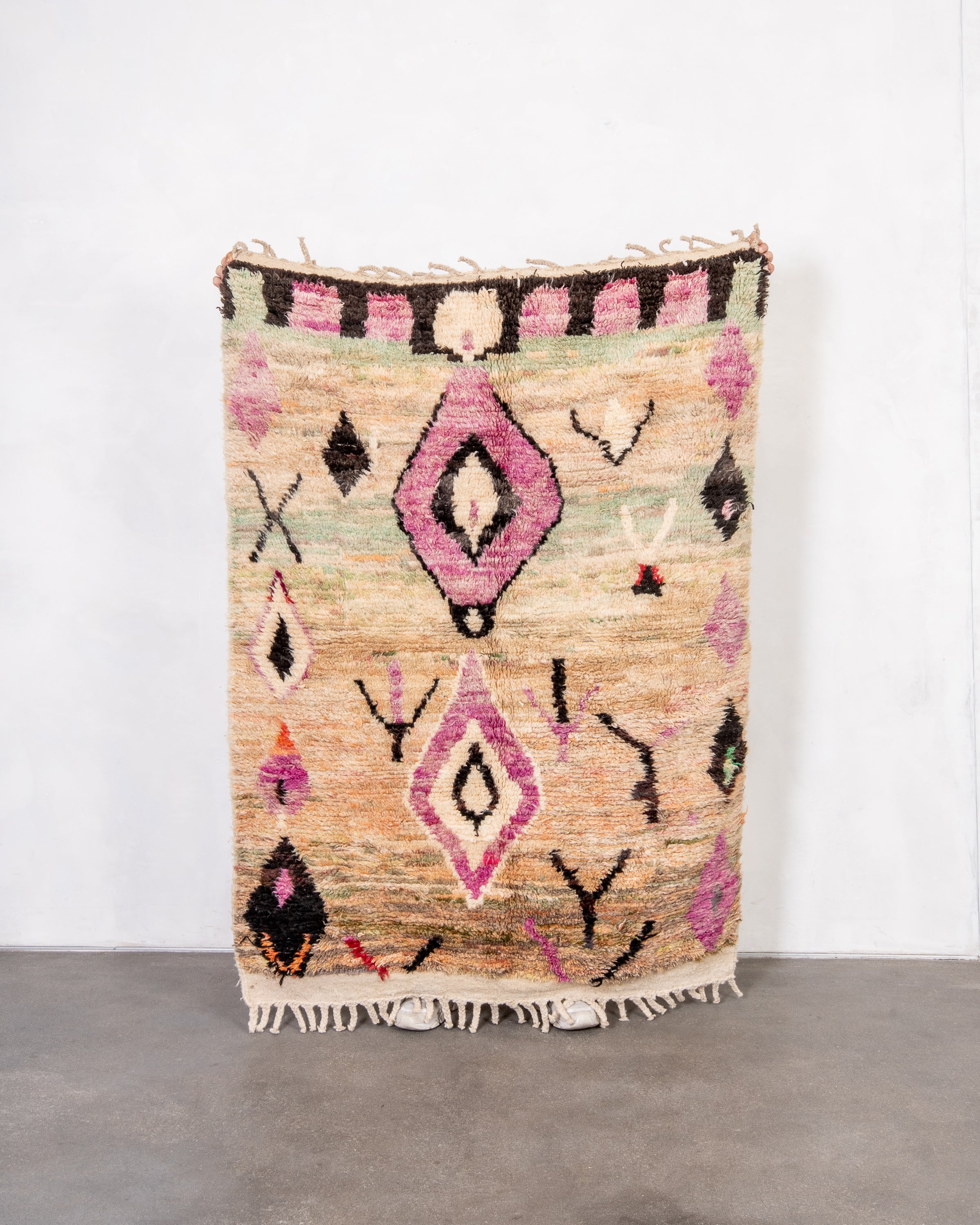 Modern designer handcrafted Berber rug from morocco Boujad with beautiful colors and patterns