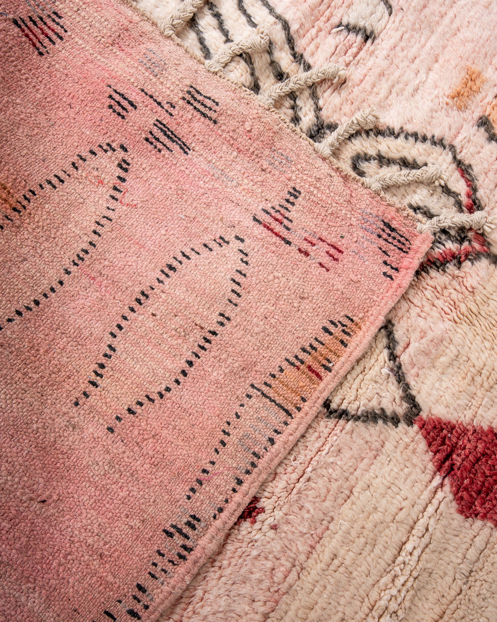 Modern, designer, handcrafted Berber rug from Morocco. Vintage carpet with beautiful colours and patterns and fluffy texture.